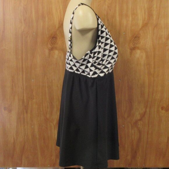 SWIMSUITS FOR ALL Macrame High Neck Swimdress Size 22 Black White Geometric NWT - Picture 6 of 14